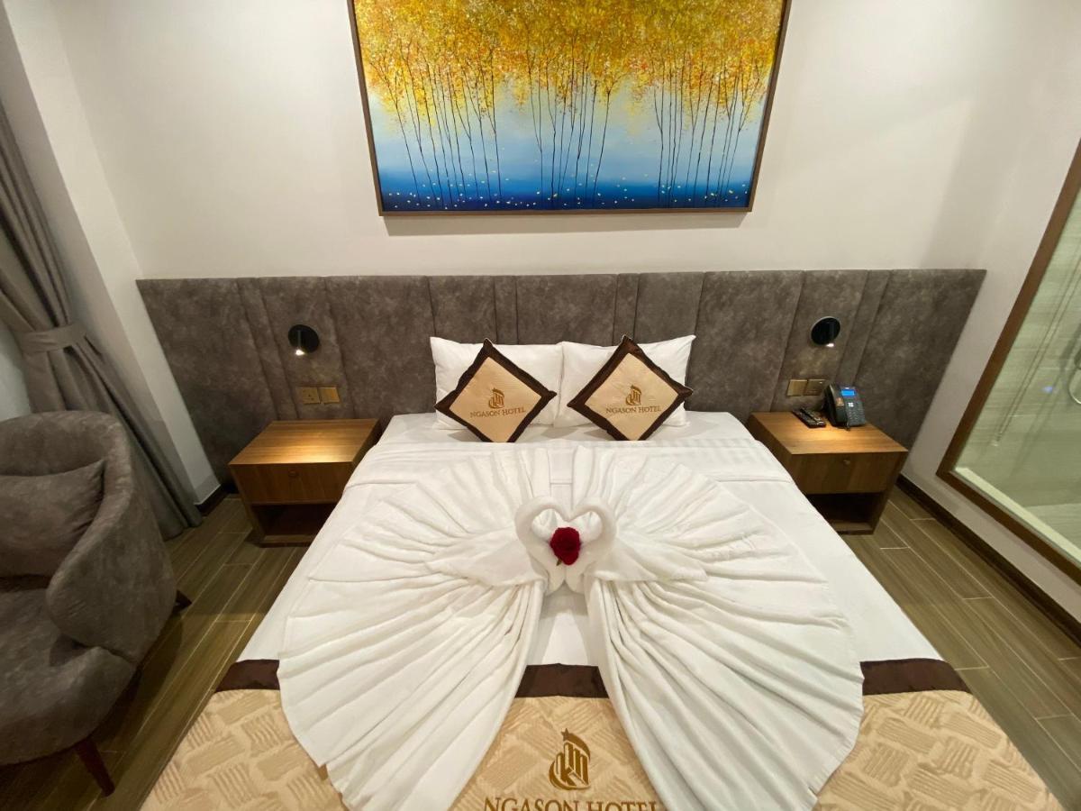 Khach San Nga Son Hotel Kültér fotó