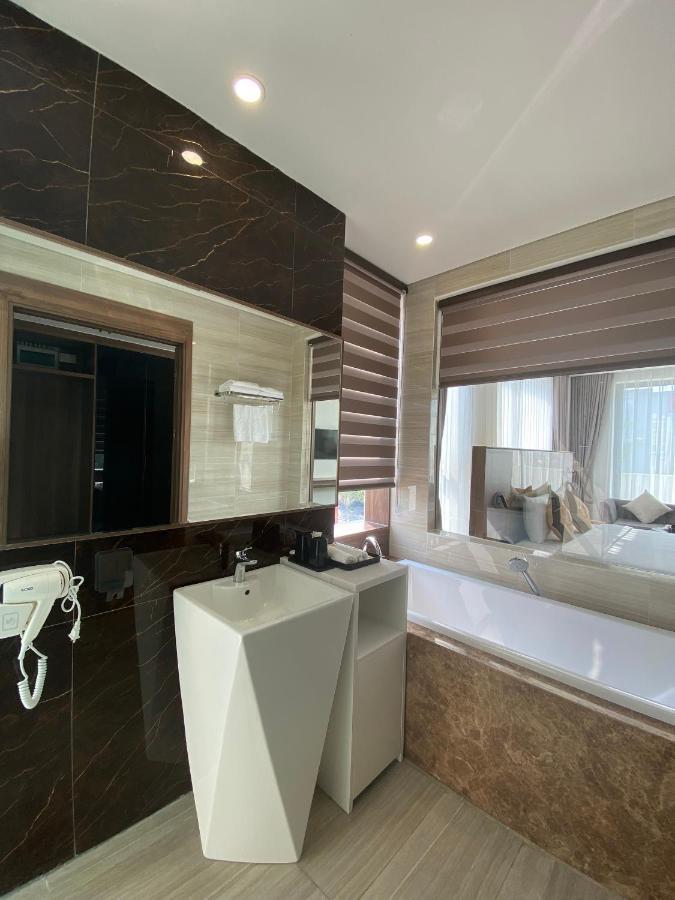 Khach San Nga Son Hotel Kültér fotó