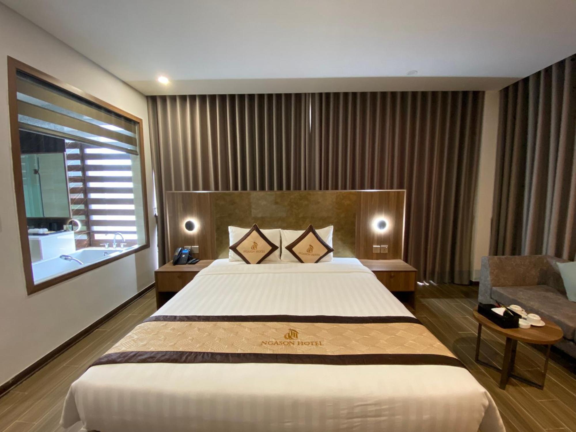 Khach San Nga Son Hotel Kültér fotó